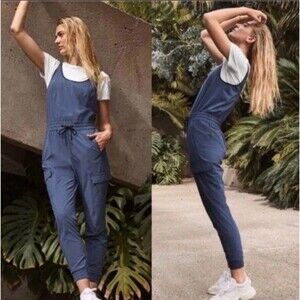 Athleta Unbound Blue Cargo pants joggers Jumpsuit Size Large